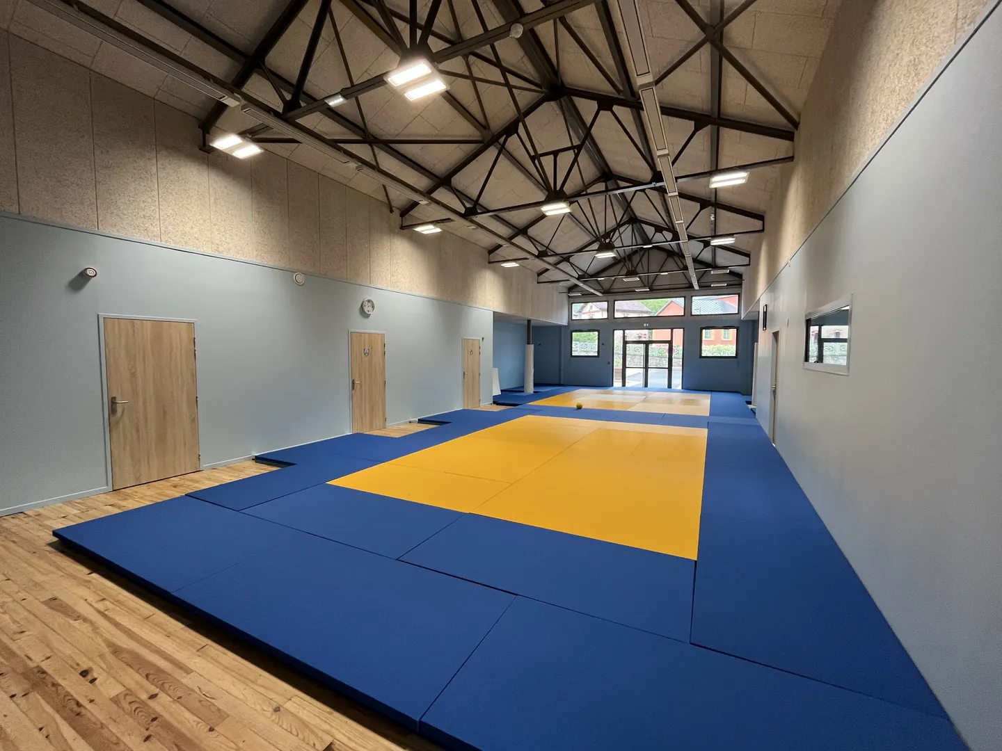 Dojo - Viviez (12) - Commune de Viviez - vue 4