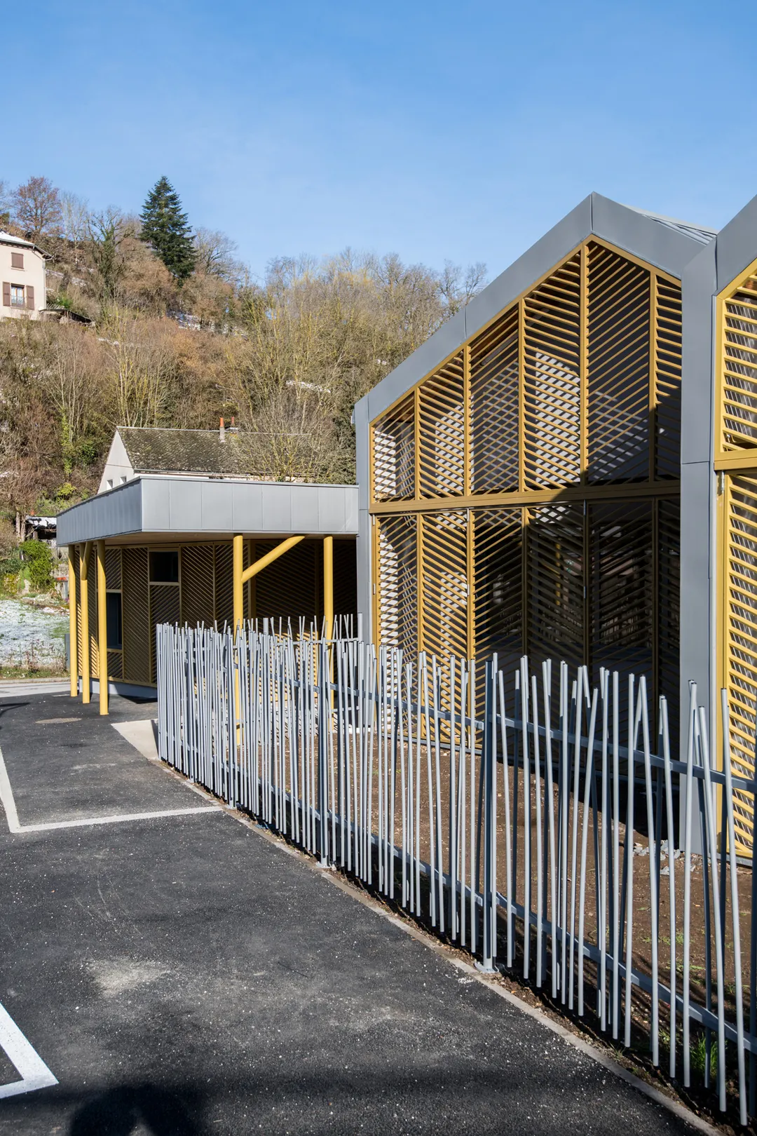 École primaire - Ségur (12) - Commune de Ségur - vue 4