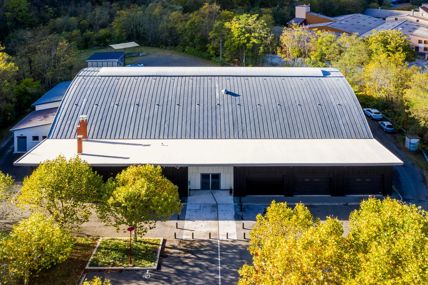 Rénovation de l&rsquo;Espace Jacques Rey en complexe sportif et d&rsquo;animation - Viviez (12) - Commune de Viviez