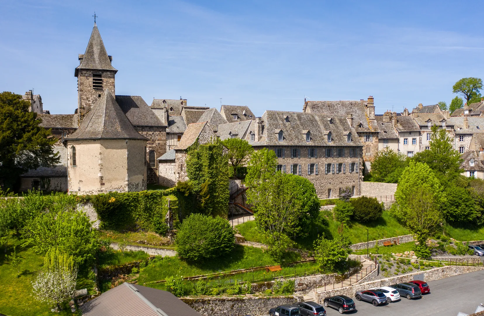Reconversion de l&rsquo;Hôtel Mandilhac en Pôle Multi-services - Mur-de-Barrez (12) - Communauté des communes Aubrac, Carladez et Viadène - vue 2