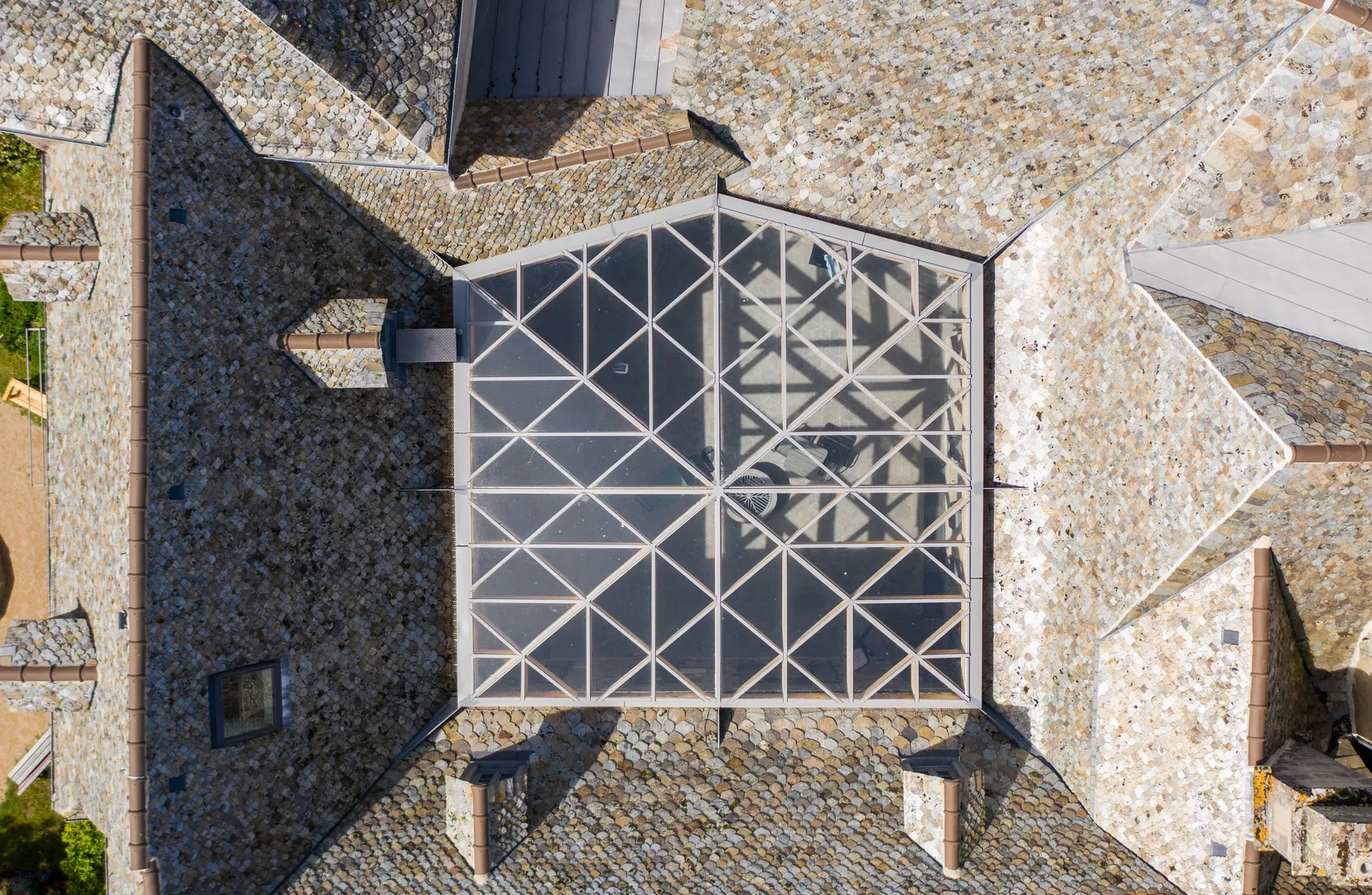 Reconversion de l&rsquo;Hôtel Mandilhac en Pôle Multi-services - Mur-de-Barrez (12) - Communauté des communes Aubrac, Carladez et Viadène - vue 3